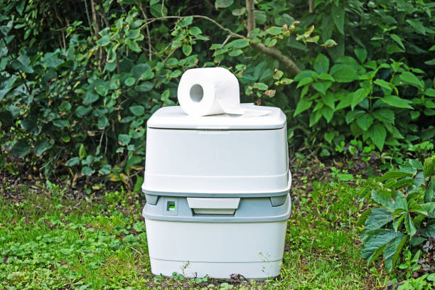 Best Portable toilet rental cost  in Zephyrhills West, FL